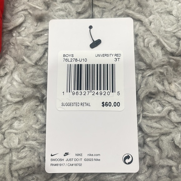 NWT Nike Dri-fit Rain Jacket. Color University Red/Black - Picture 2 of 5